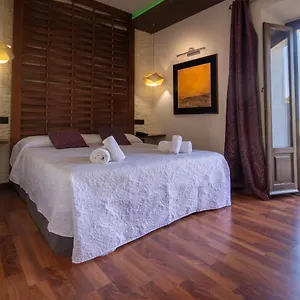 hotel-villa-de-setenil.es-andalucia.com/